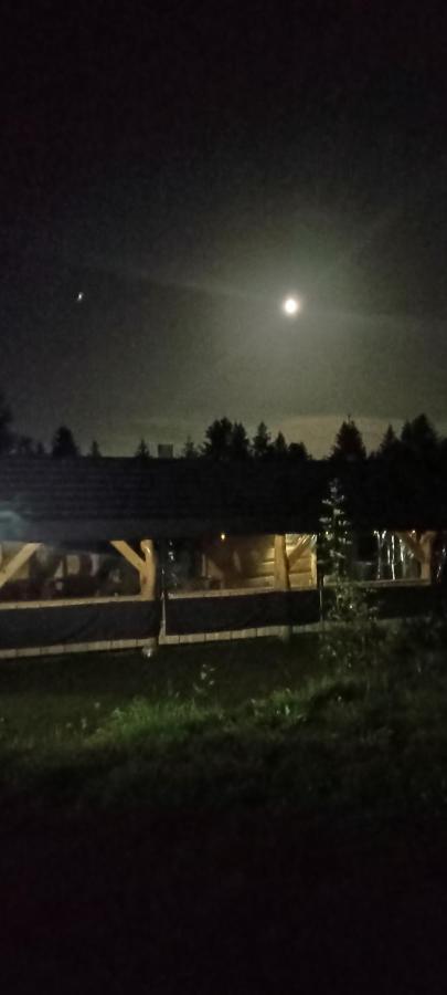 新塔尔格Gosciniec Dziubasowki别墅 外观 照片